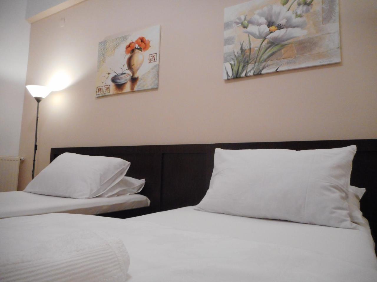 Hotel Holiday Victoria Victoria  Esterno foto
